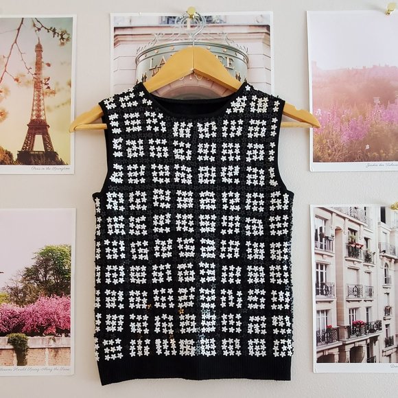 Vintage Mod Daisy Sequin Sweater Crop Top - Picture 1 of 6